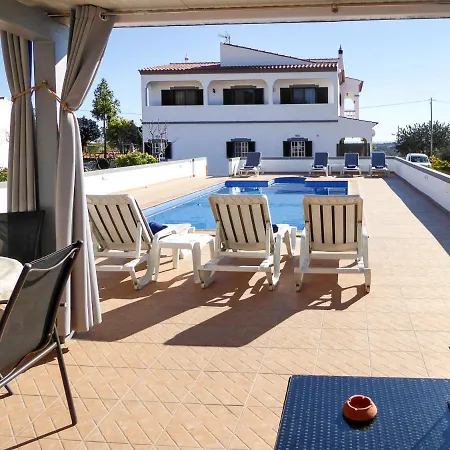 Sleeps 8 With Pool Air Con And Wifi * Cerro do Lobo